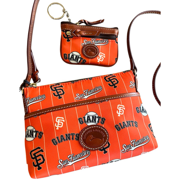 NWT DOONEY & BOURKE MLB San Francisco GIANTS Orange Crossbody Bag Key Coin Case - Picture 2 of 11